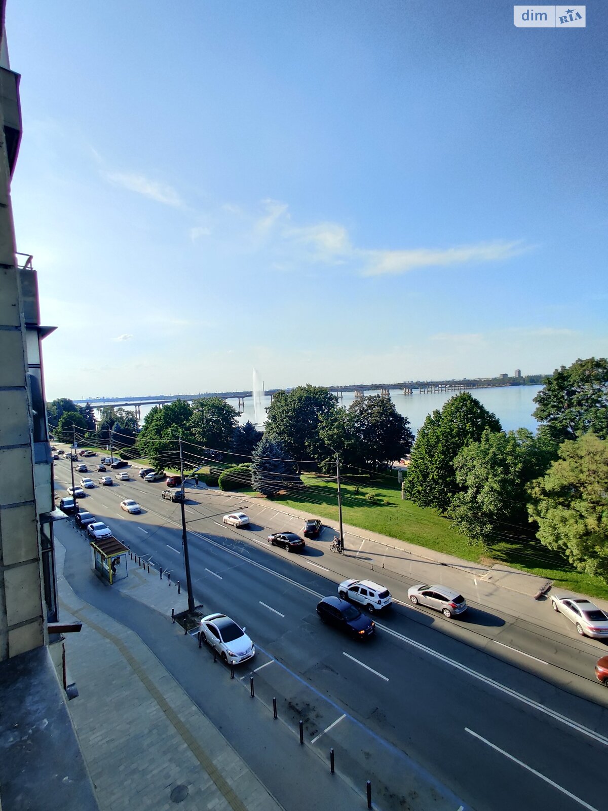 четырехкомнатная квартира в Днепре, район Центр, на ул. Сичеславская Набережная 37 в аренду на долгий срок помесячно фото 1