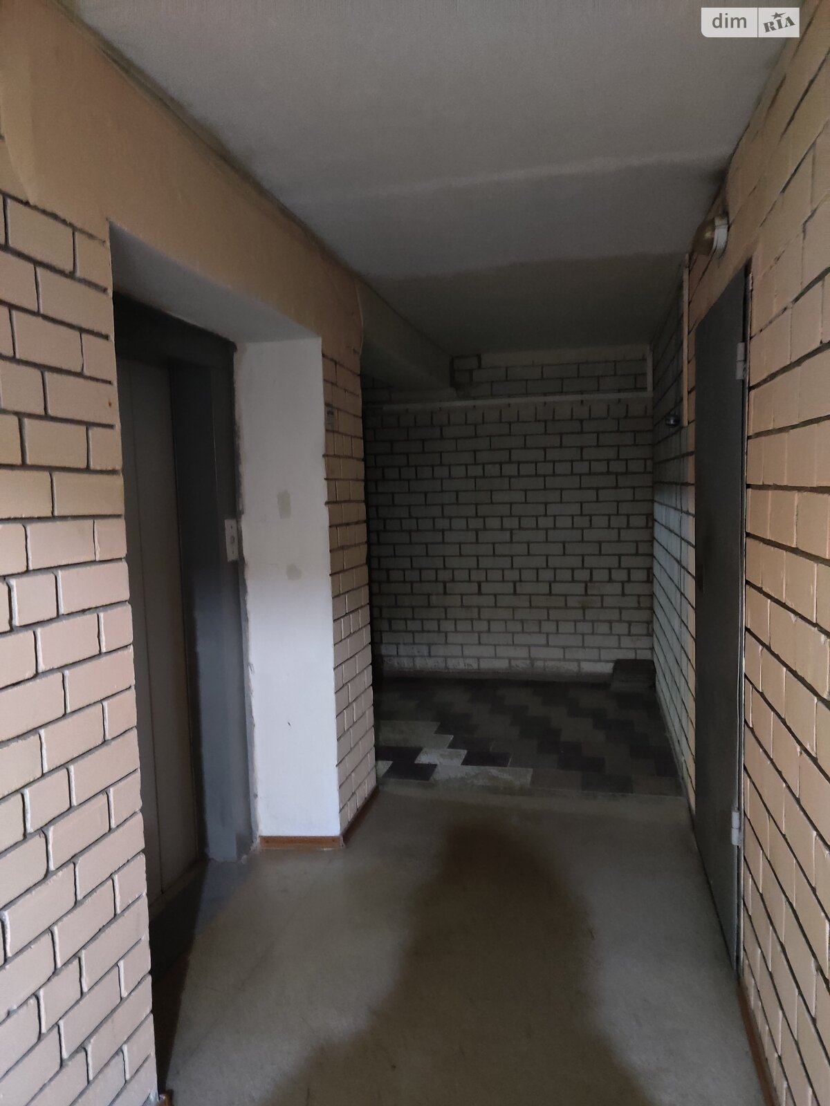 однокімнатна квартира в Дніпрі, район Центр, на вул. Старокозацька 38 в довготривалу оренду помісячно фото 1 однокімнатна квартира в Дніпрі, район Центр, на вул. Старокозацька 38 в довготривалу оренду помісячно фото 1