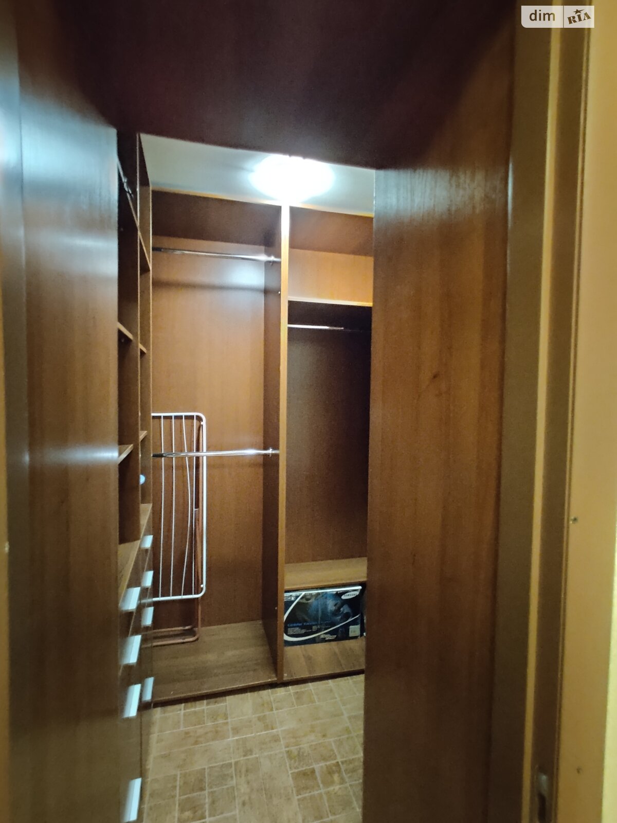 однокімнатна квартира в Дніпрі, район Центр, на вул. Старокозацька 38 в довготривалу оренду помісячно фото 1 однокімнатна квартира в Дніпрі, район Центр, на вул. Старокозацька 38 в довготривалу оренду помісячно фото 1