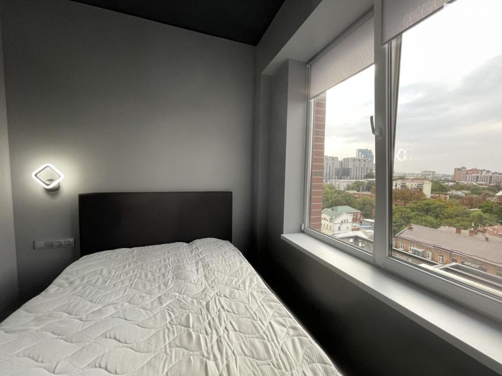 двухкомнатная квартира в Днепре, район Центр, на ул. Троицкая 5 в аренду на долгий срок помесячно фото 1