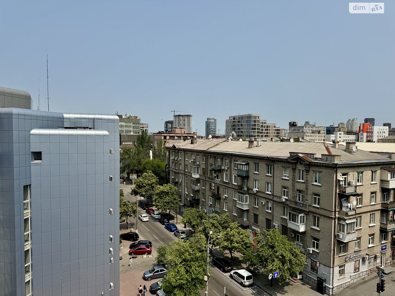 четырехкомнатная квартира в Днепре, район Центр, на ул. Воскресенская 28 в аренду на долгий срок помесячно фото 1 четырехкомнатная квартира в Днепре, район Центр, на ул. Воскресенская 28 в аренду на долгий срок помесячно фото 1
