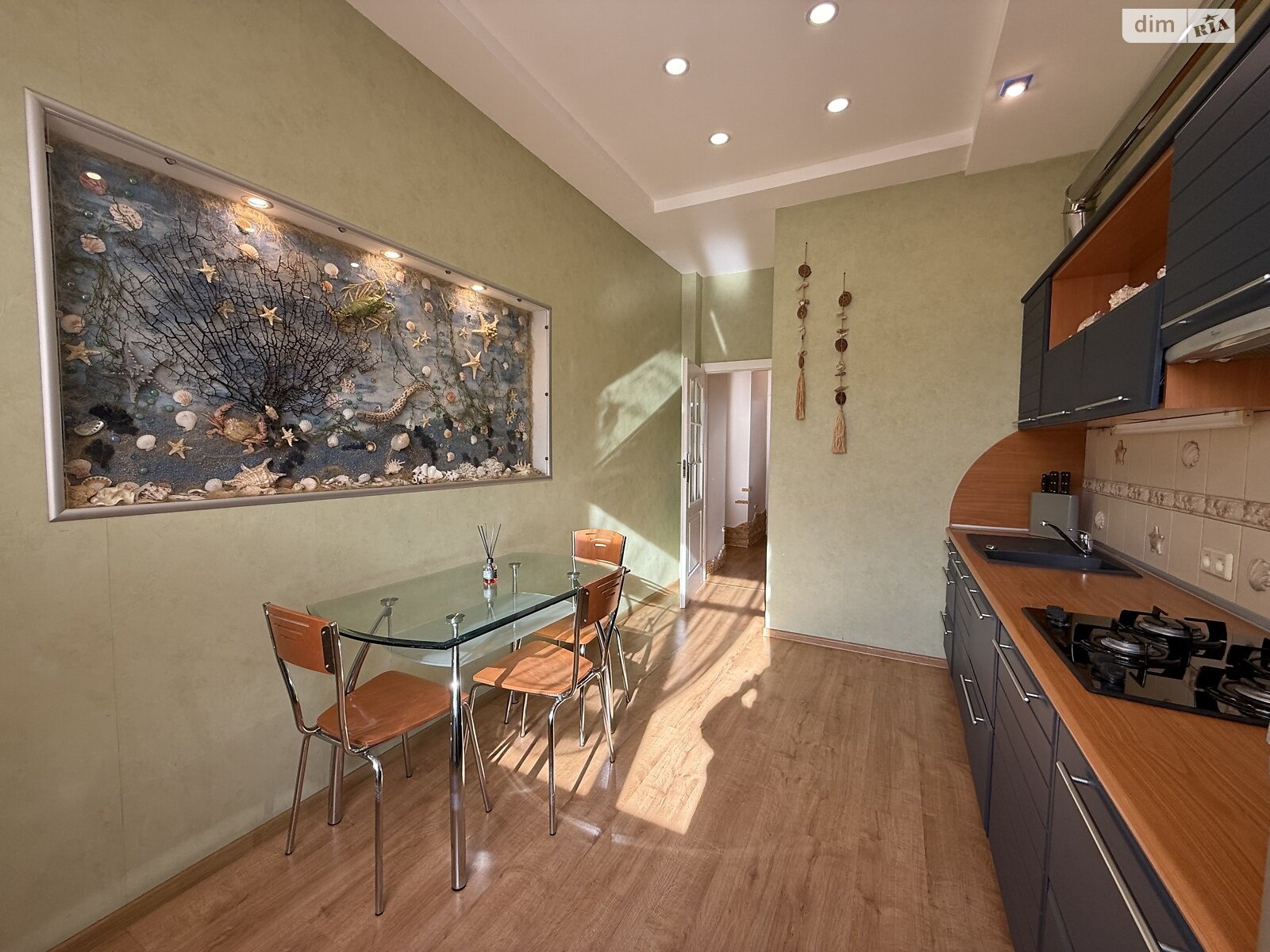 двухкомнатная квартира в Днепре, район Центр, на просп. Яворницкого Дмитрия 53А в аренду на долгий срок помесячно фото 1 двухкомнатная квартира в Днепре, район Центр, на просп. Яворницкого Дмитрия 53А в аренду на долгий срок помесячно фото 1