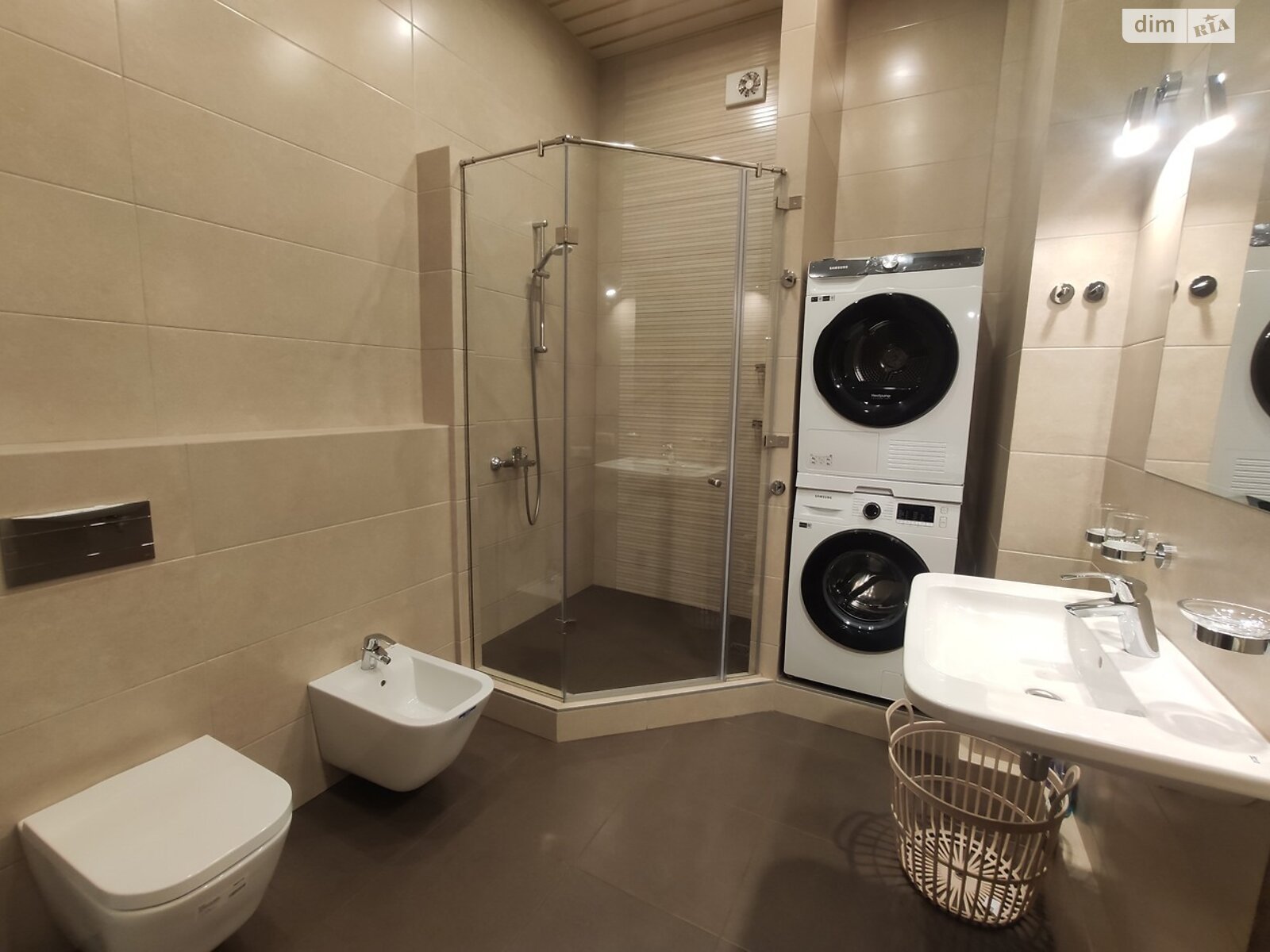 однокомнатная квартира в Днепре, район Шевченковский, на ул. Южная 8Г в аренду на долгий срок помесячно фото 1 однокомнатная квартира в Днепре, район Шевченковский, на ул. Южная 8Г в аренду на долгий срок помесячно фото 1