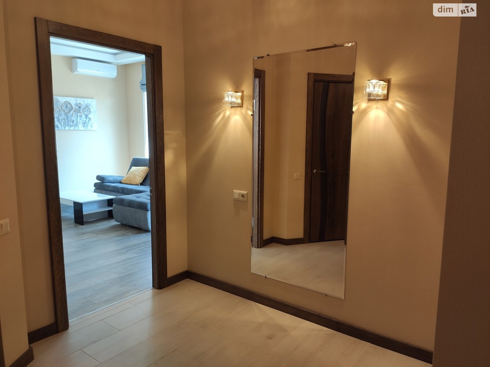 однокомнатная квартира в Днепре, район Шевченковский, на ул. Южная 8Г в аренду на долгий срок помесячно фото 1 однокомнатная квартира в Днепре, район Шевченковский, на ул. Южная 8Г в аренду на долгий срок помесячно фото 1