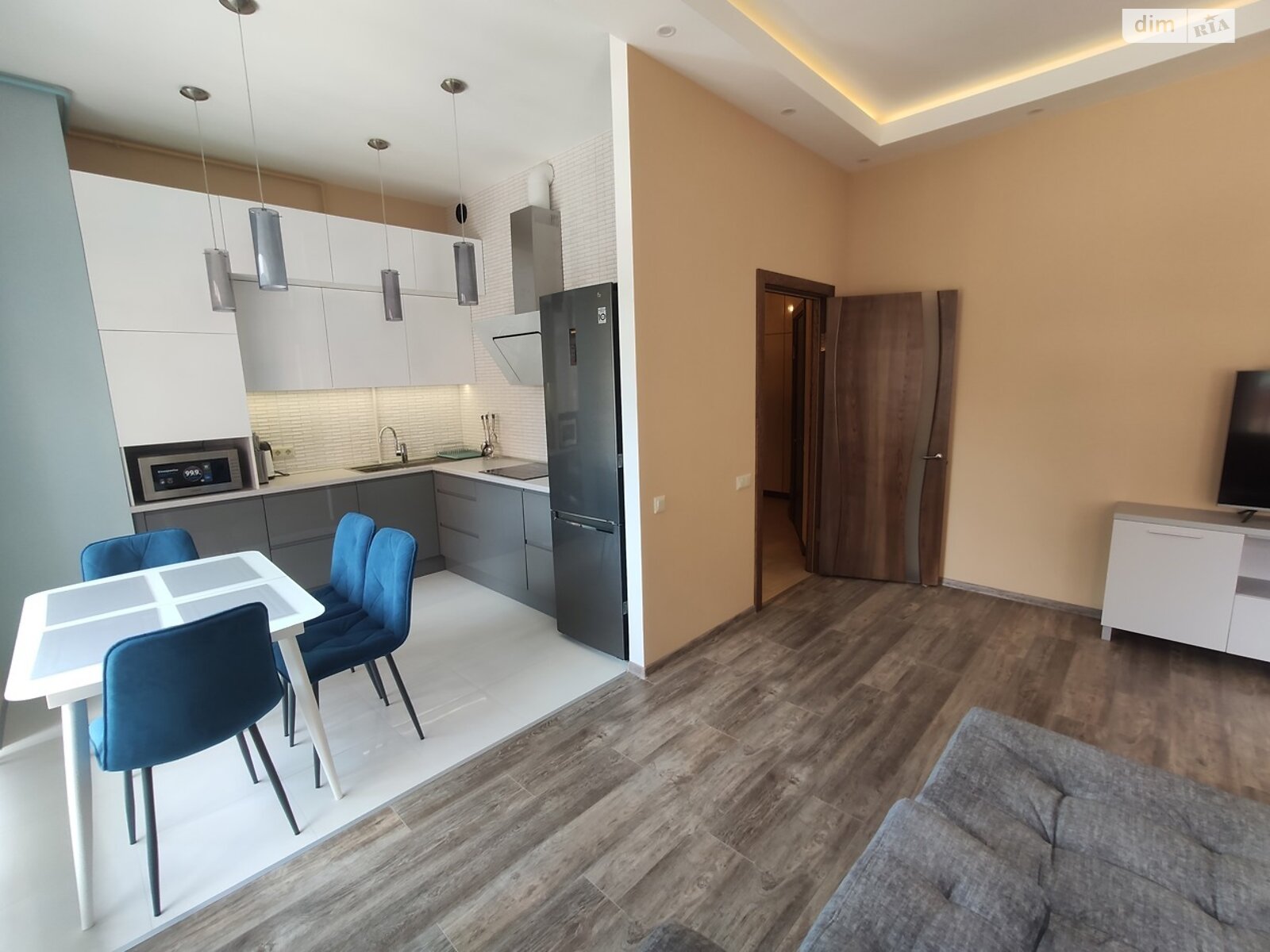 однокомнатная квартира в Днепре, район Шевченковский, на ул. Южная 8Г в аренду на долгий срок помесячно фото 1