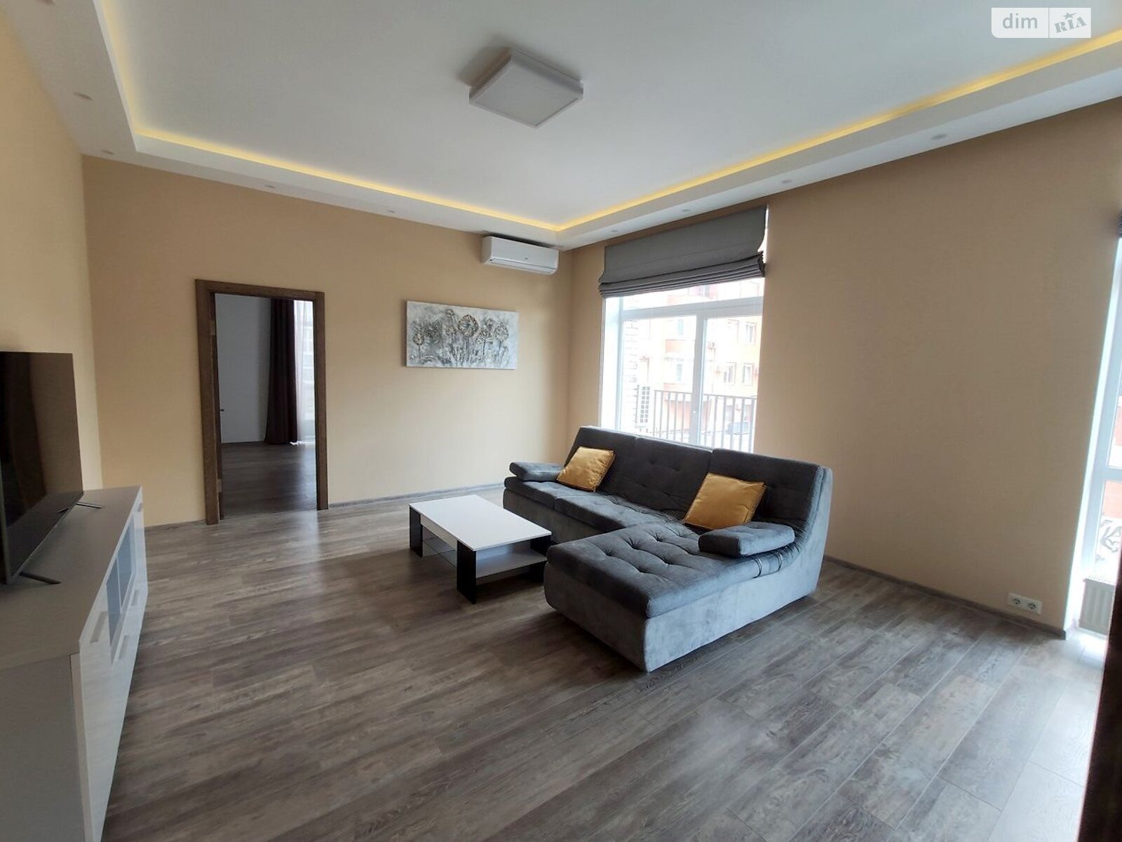 однокомнатная квартира в Днепре, район Шевченковский, на ул. Южная 8Г в аренду на долгий срок помесячно фото 1