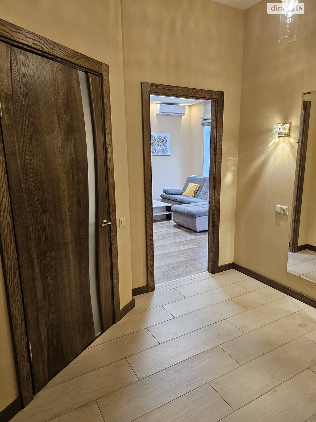 однокомнатная квартира в Днепре, район Шевченковский, на ул. Южная 8Г в аренду на долгий срок помесячно фото 1 однокомнатная квартира в Днепре, район Шевченковский, на ул. Южная 8Г в аренду на долгий срок помесячно фото 1