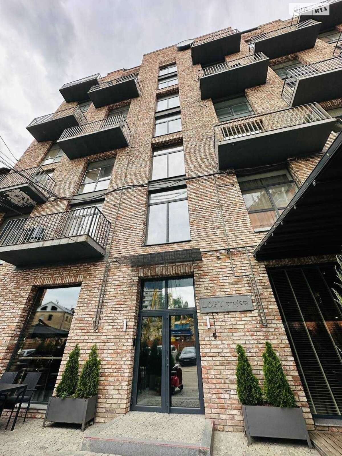 однокомнатная квартира в Днепре, район Шевченковский, на ул. Южная 8Г в аренду на долгий срок помесячно фото 1 однокомнатная квартира в Днепре, район Шевченковский, на ул. Южная 8Г в аренду на долгий срок помесячно фото 1