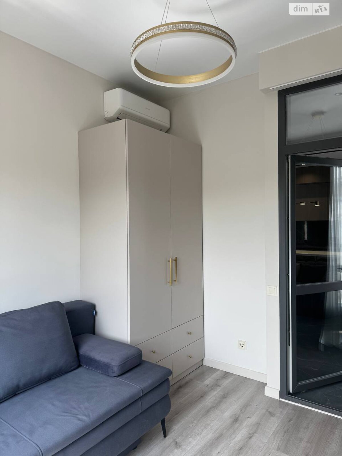 двухкомнатная квартира в Днепре, район Центральный, на ул. Короленко 22А в аренду на долгий срок помесячно фото 1