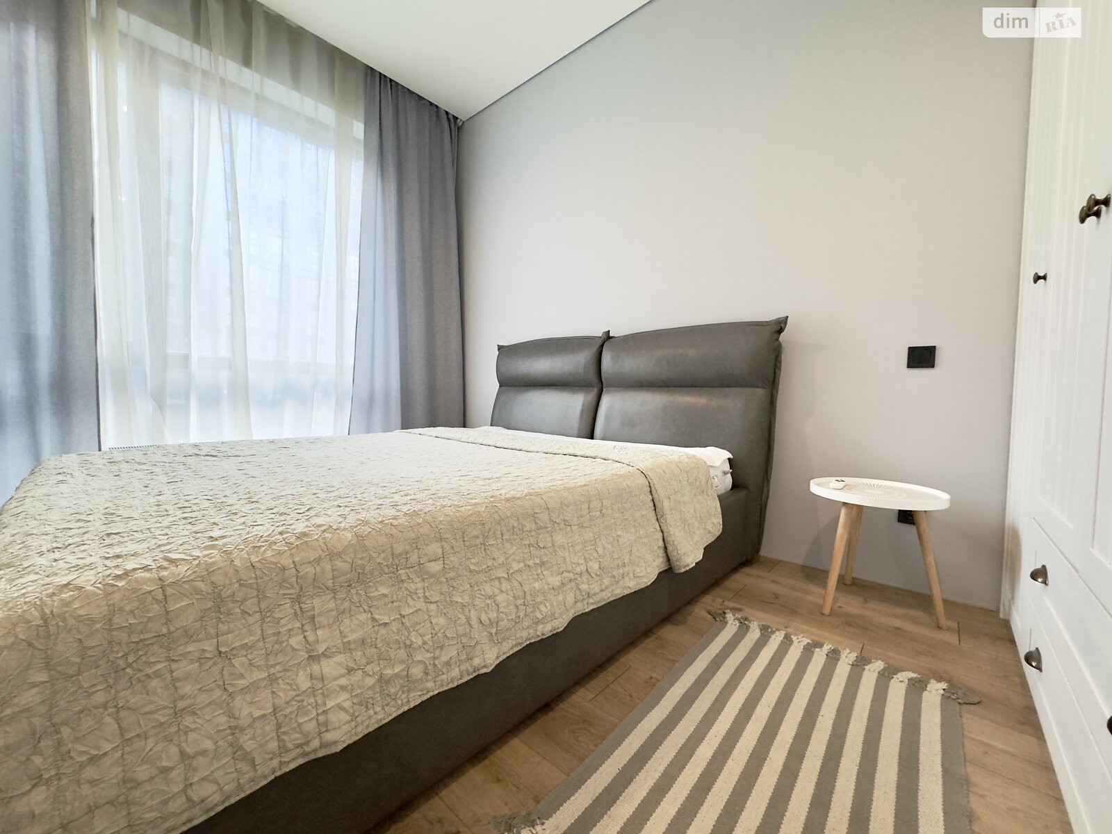 однокімнатна квартира в Дніпрі, район Центральний Пагорб, на вул. Костомарівська 1А в довготривалу оренду помісячно фото 1 однокімнатна квартира в Дніпрі, район Центральний Пагорб, на вул. Костомарівська 1А в довготривалу оренду помісячно фото 1