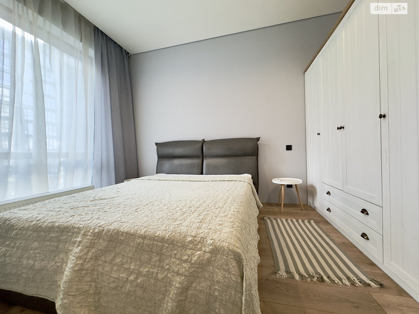 однокімнатна квартира в Дніпрі, район Центральний Пагорб, на вул. Костомарівська 1А в довготривалу оренду помісячно фото 1 однокімнатна квартира в Дніпрі, район Центральний Пагорб, на вул. Костомарівська 1А в довготривалу оренду помісячно фото 1