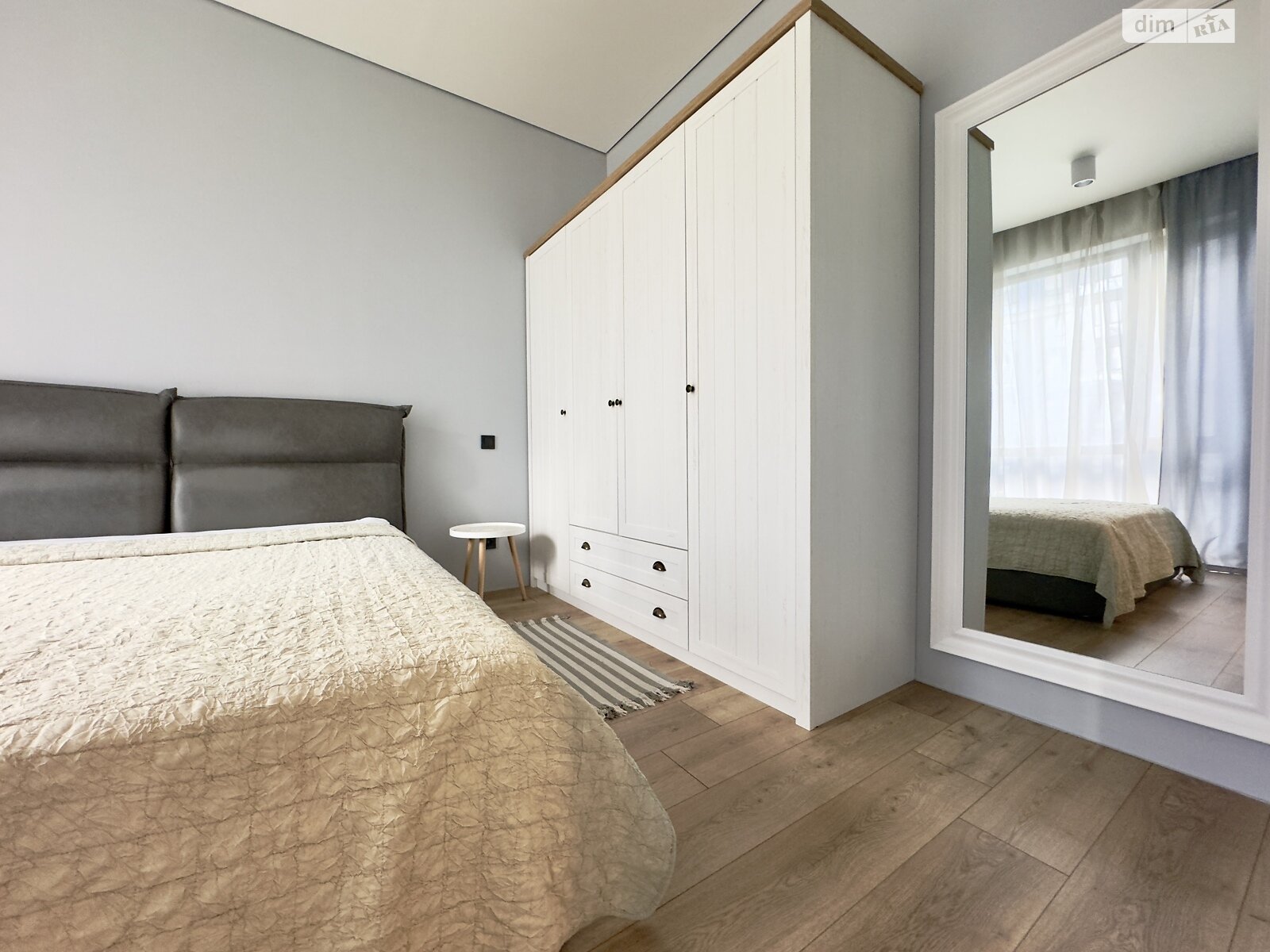 однокімнатна квартира в Дніпрі, район Центральний Пагорб, на вул. Костомарівська 1А в довготривалу оренду помісячно фото 1 однокімнатна квартира в Дніпрі, район Центральний Пагорб, на вул. Костомарівська 1А в довготривалу оренду помісячно фото 1