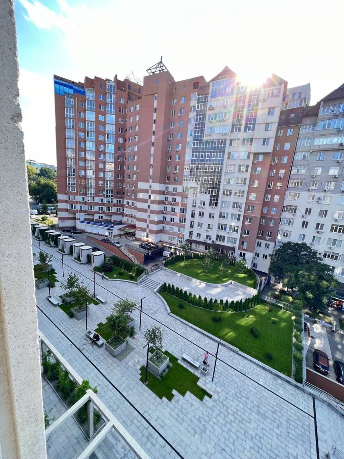 трехкомнатная квартира в Днепре, район Центральный Холм, на бул. Кучеревского 1 в аренду на долгий срок помесячно фото 1 трехкомнатная квартира в Днепре, район Центральный Холм, на бул. Кучеревского 1 в аренду на долгий срок помесячно фото 1