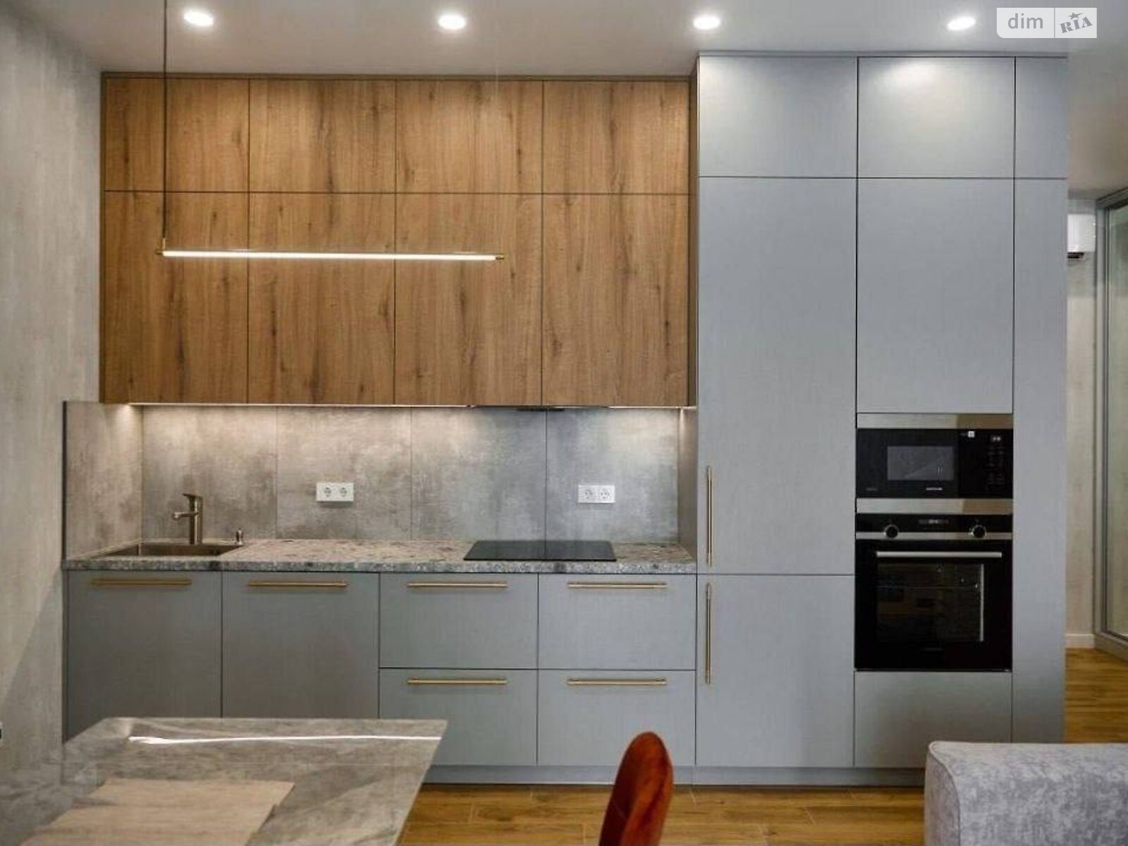 двухкомнатная квартира в Днепре, район Центральный Холм, на бул. Кучеревского 1 в аренду на долгий срок помесячно фото 1 двухкомнатная квартира в Днепре, район Центральный Холм, на бул. Кучеревского 1 в аренду на долгий срок помесячно фото 1