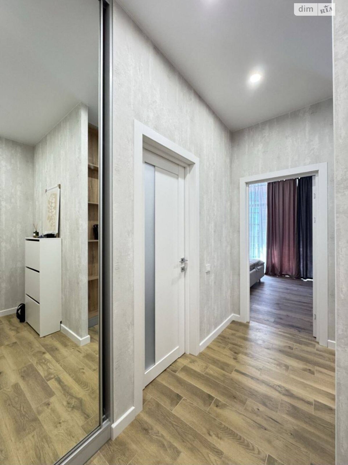 двухкомнатная квартира в Днепре, район Центральный Холм, на бул. Кучеревского 1 в аренду на долгий срок помесячно фото 1 двухкомнатная квартира в Днепре, район Центральный Холм, на бул. Кучеревского 1 в аренду на долгий срок помесячно фото 1