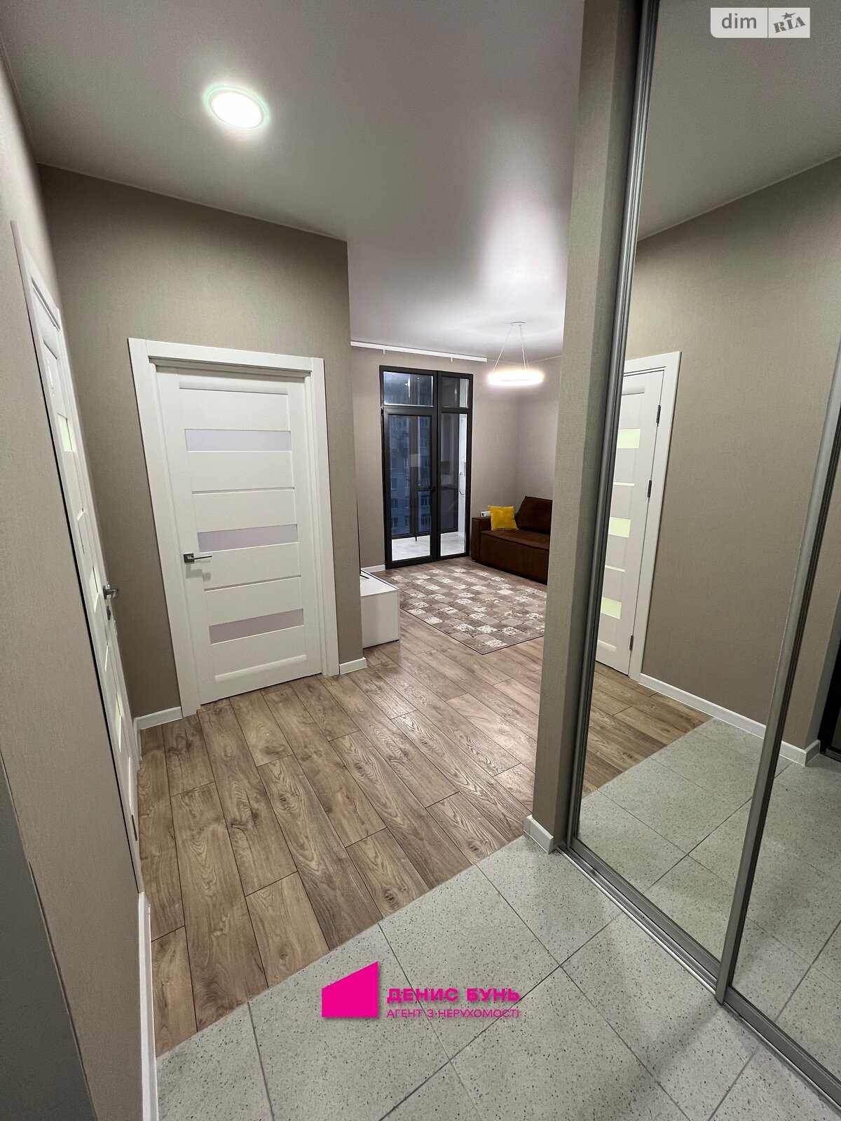 однокомнатная квартира в Днепре, район Центральный, на бул. Кучеревского 1 в аренду на долгий срок помесячно фото 1