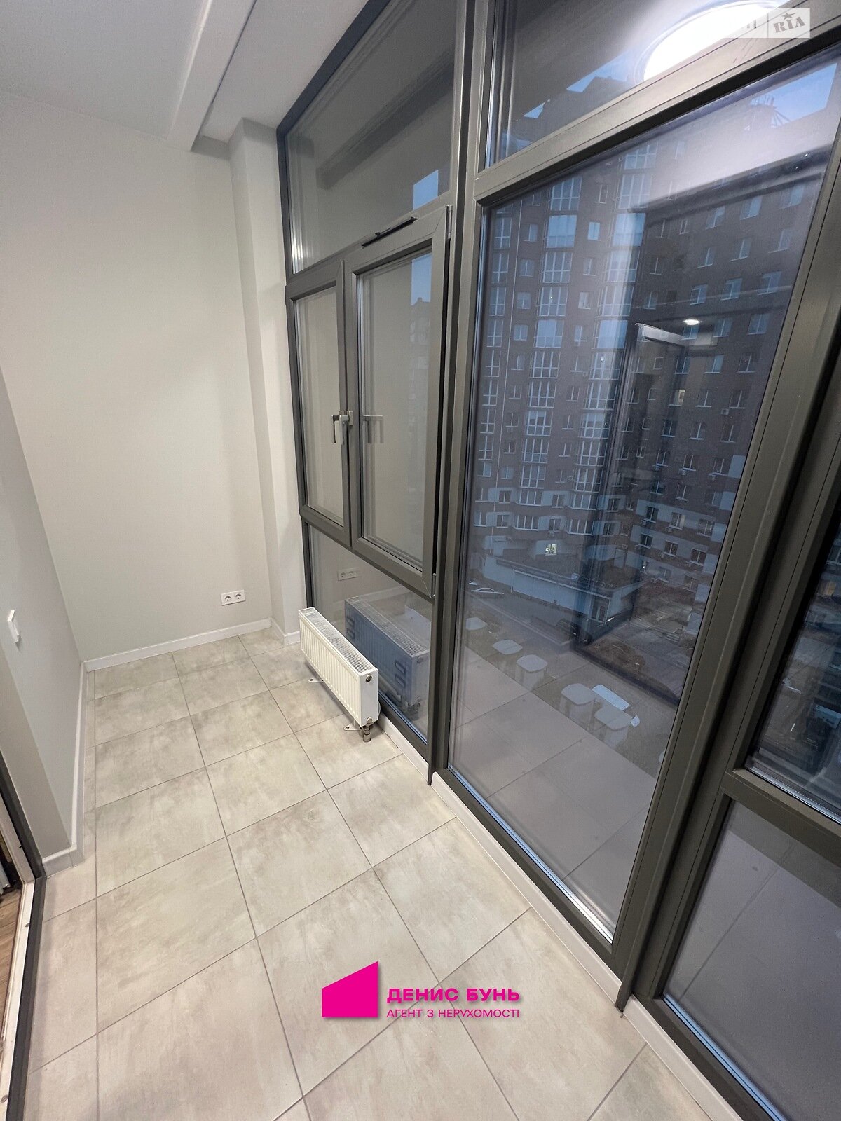 однокомнатная квартира в Днепре, район Центральный, на бул. Кучеревского 1 в аренду на долгий срок помесячно фото 1