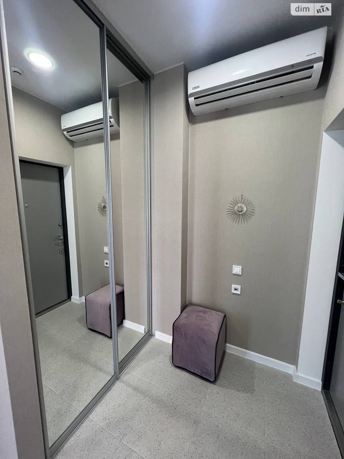 двухкомнатная квартира в Днепре, район Центральный Холм, на бул. Кучеревского 1, кв. 56 в аренду на долгий срок помесячно фото 1 двухкомнатная квартира в Днепре, район Центральный Холм, на бул. Кучеревского 1, кв. 56 в аренду на долгий срок помесячно фото 1