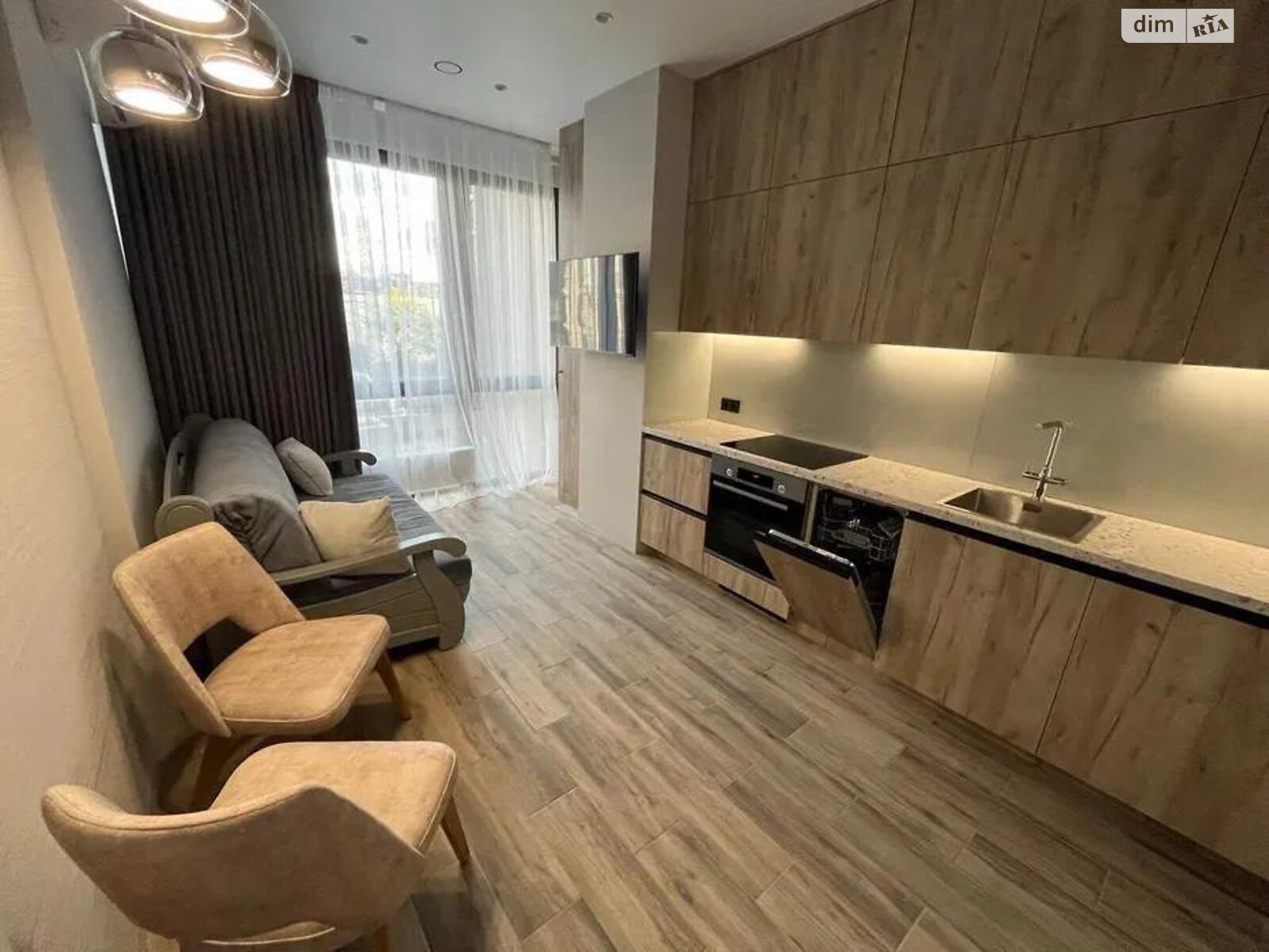 двухкомнатная квартира в Днепре, район Центральный Холм, на ул. Костомаровская 1А в аренду на долгий срок помесячно фото 1