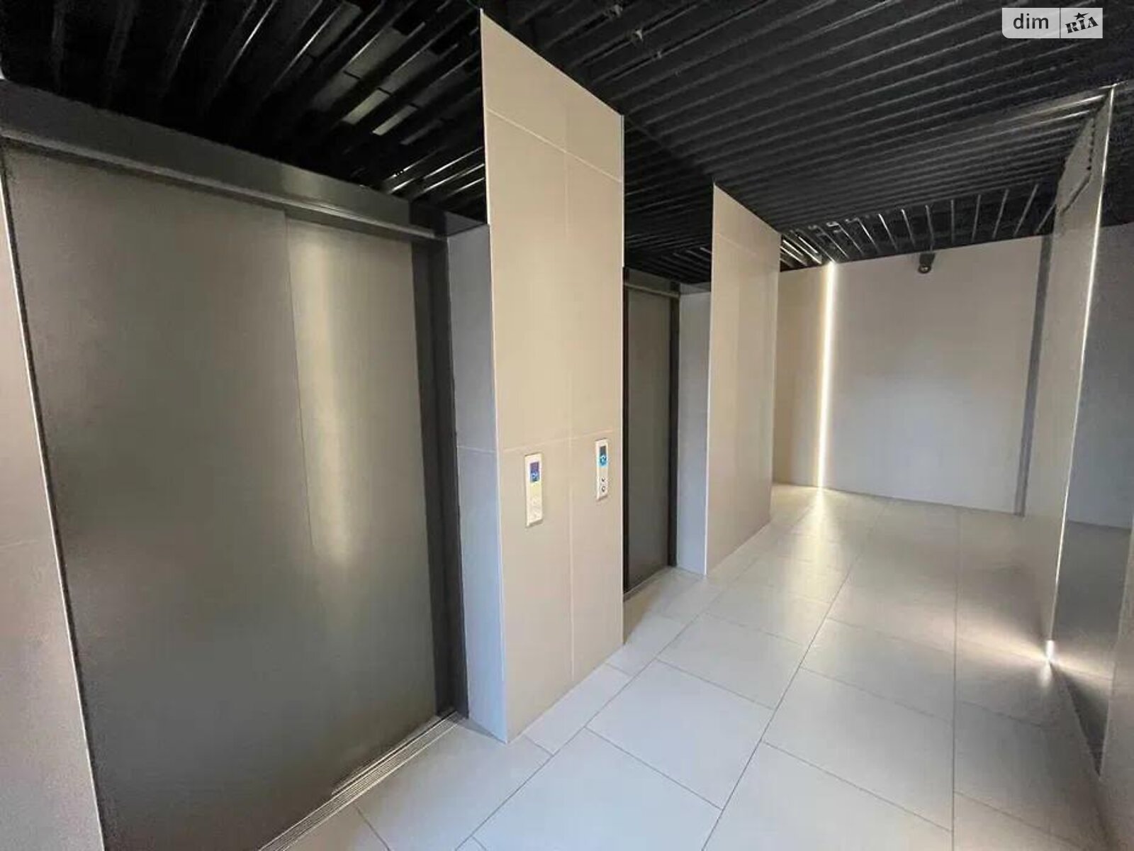 двухкомнатная квартира в Днепре, район Центральный Холм, на ул. Костомаровская 1А в аренду на долгий срок помесячно фото 1