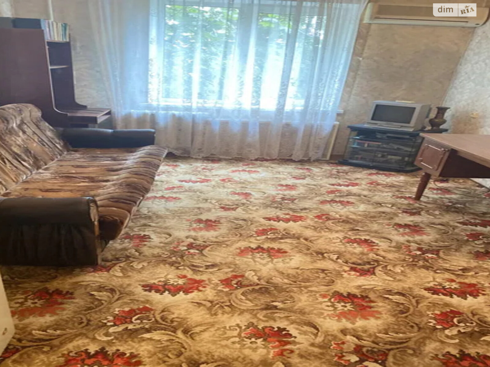 трехкомнатная квартира с мебелью в Днепре, район Центральный, на ул. Мудрого Ярослава князя 32 в аренду на долгий срок помесячно фото 1