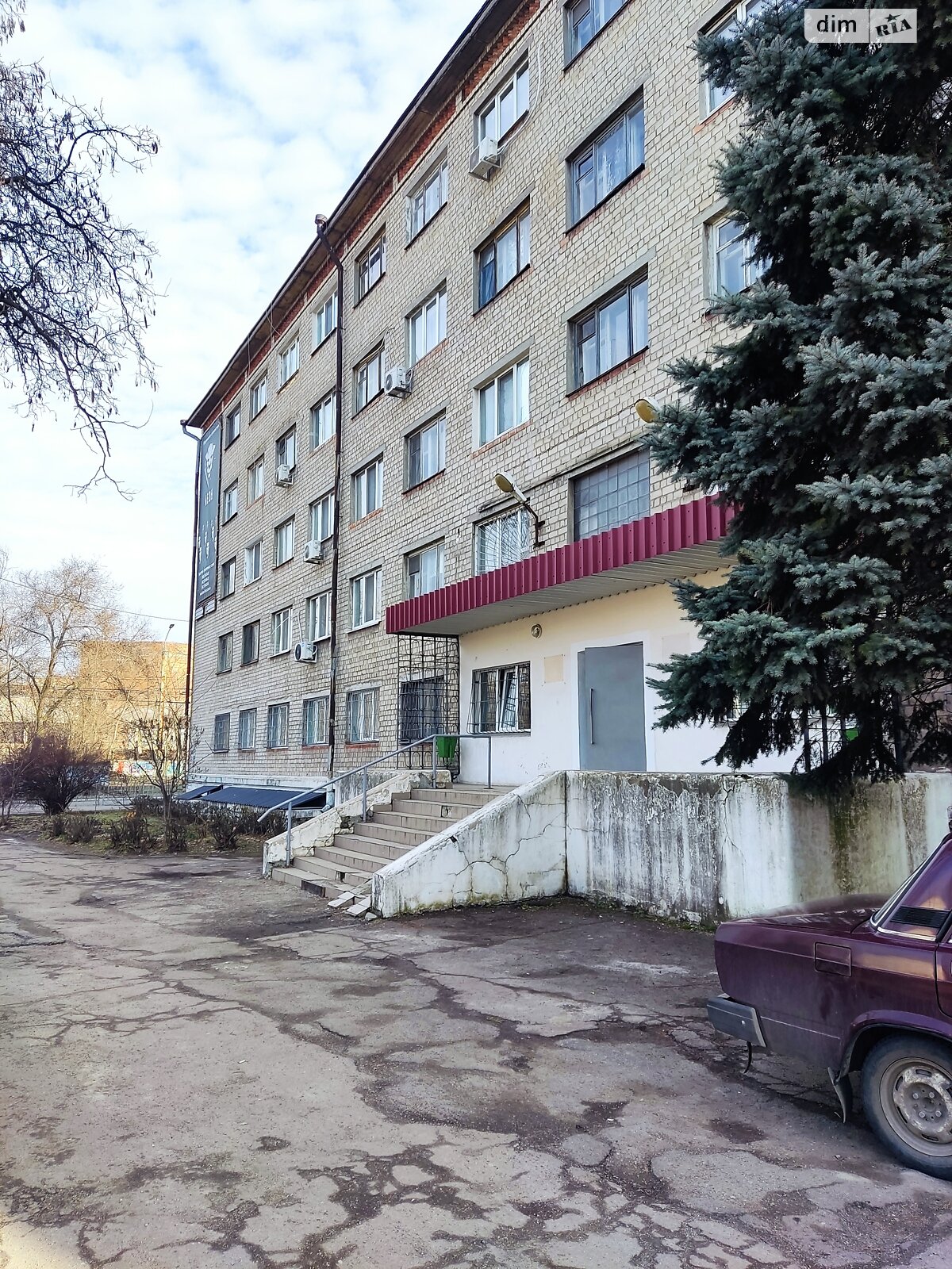 однокімнатна квартира в Дніпрі, район Центральний, на вул. Січеславська Набережна 6 в довготривалу оренду помісячно фото 1 однокімнатна квартира в Дніпрі, район Центральний, на вул. Січеславська Набережна 6 в довготривалу оренду помісячно фото 1