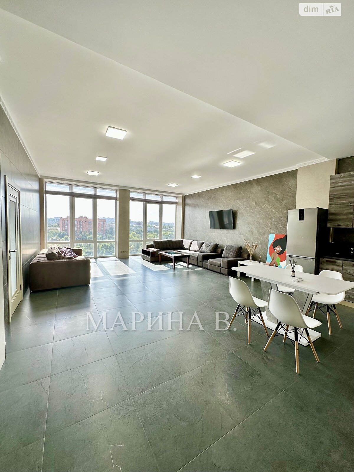 двухкомнатная квартира в Днепре, район Центральный, на просп. Яворницкого Дмитрия 72 в аренду на долгий срок помесячно фото 1