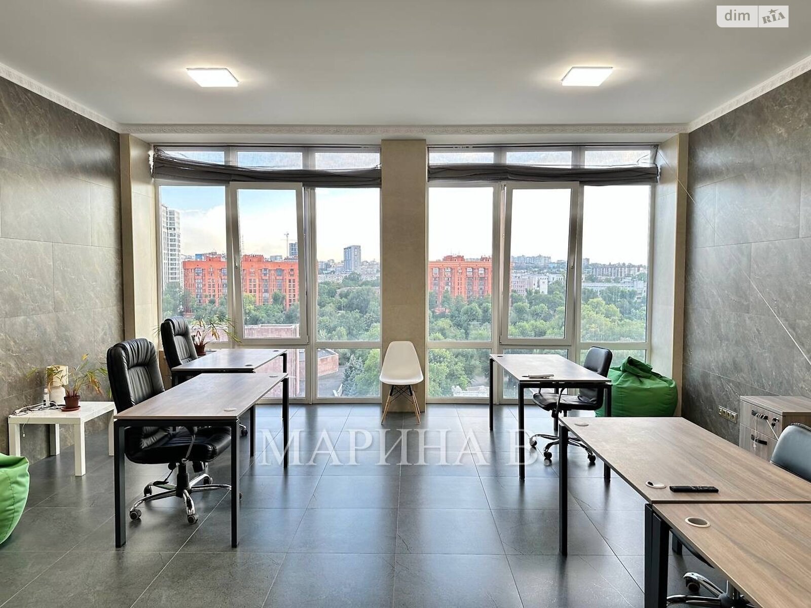 двухкомнатная квартира в Днепре, район Центральный, на просп. Яворницкого Дмитрия 72 в аренду на долгий срок помесячно фото 1