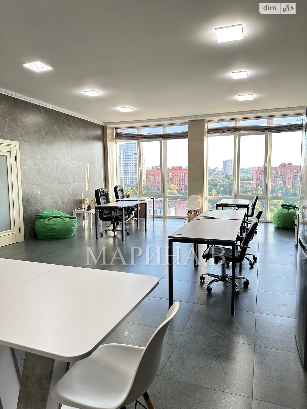 двухкомнатная квартира в Днепре, район Центральный, на просп. Яворницкого Дмитрия 72 в аренду на долгий срок помесячно фото 1