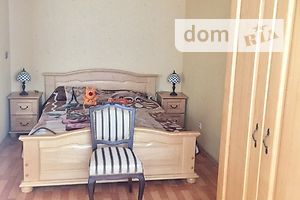 трикімнатна квартира з меблями в Дніпрі, район Чечелівський, на вул. Робоча в довготривалу оренду помісячно фото 2