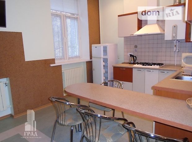 Долгосрочная аренда квартиры, 3 ком., Днепропетровск, р‑н. Парк Чкалова, Карла Маркса проспект, дом 82 Долгосрочная аренда квартиры, 3 ком., Днепропетровск, р‑н. Парк Чкалова, Карла Маркса проспект, дом 82