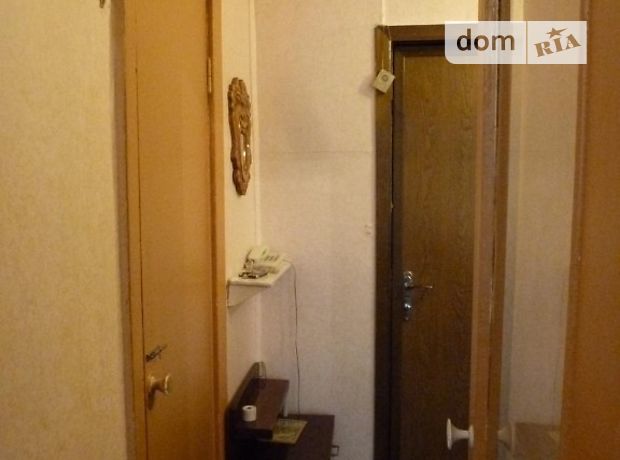 Долгосрочная аренда квартиры, 1 ком., Днепропетровск, р‑н. Центральный, Хмельницкого Богдана пр Долгосрочная аренда квартиры, 1 ком., Днепропетровск, р‑н. Центральный, Хмельницкого Богдана пр