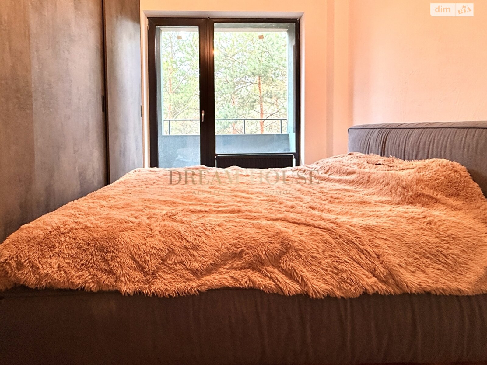 трехкомнатная квартира в Гостомеле, на пер. Богдана Ступки 3 в аренду на долгий срок помесячно фото 1