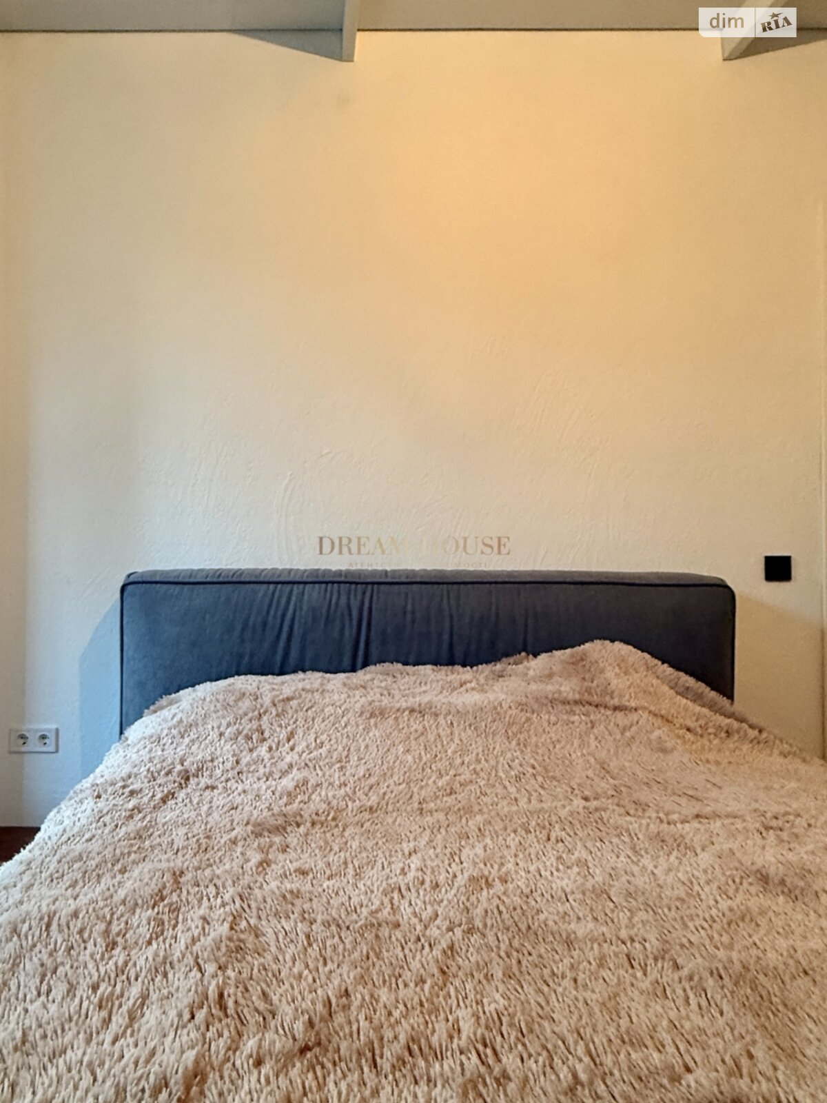 трехкомнатная квартира в Гостомеле, на пер. Богдана Ступки 3 в аренду на долгий срок помесячно фото 1