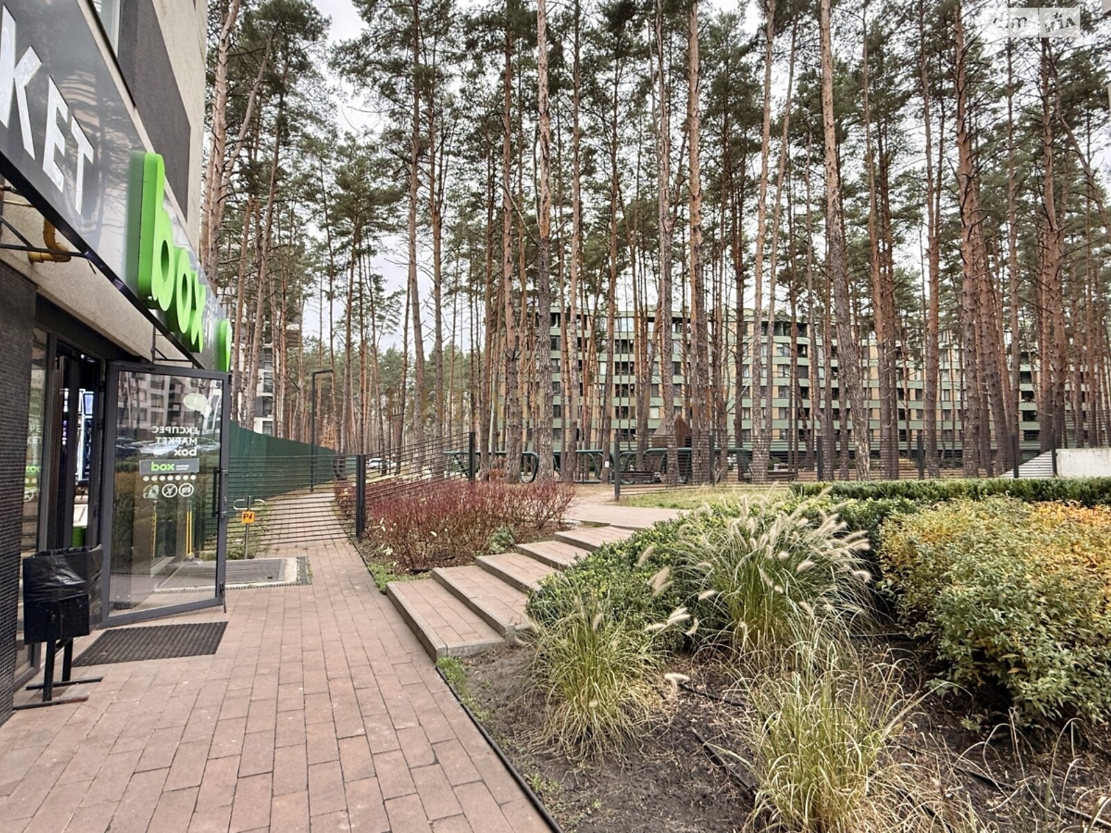 трехкомнатная квартира в Гостомеле, на пер. Богдана Ступки 3 в аренду на долгий срок помесячно фото 1