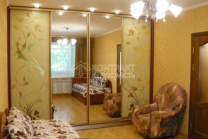 однокомнатная квартира в Харькове, район 1-ый микрорайон, на ул. Александра Олеся 7 в аренду на долгий срок помесячно фото 2 однокомнатная квартира в Харькове, район 1-ый микрорайон, на ул. Александра Олеся 7 в аренду на долгий срок помесячно фото 2