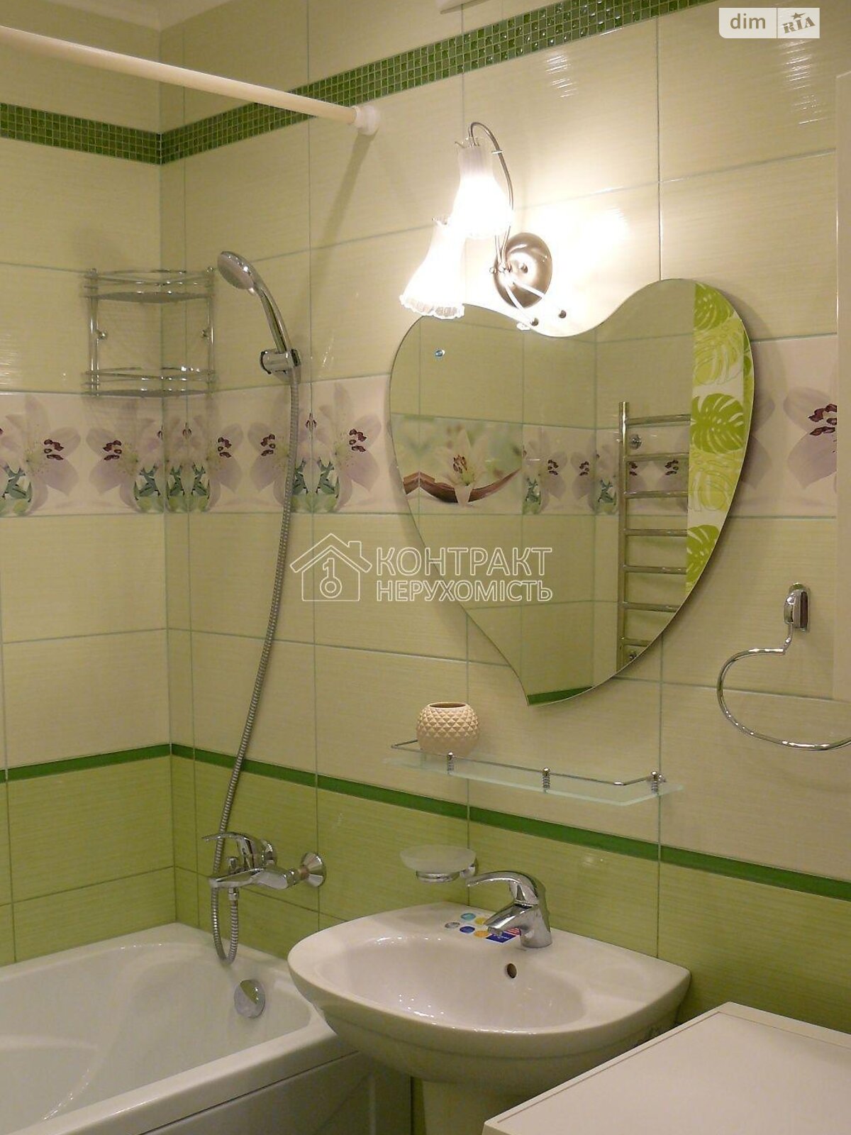 однокомнатная квартира в Харькове, район 1-ый микрорайон, на ул. Александра Олеся 7 в аренду на долгий срок помесячно фото 1 однокомнатная квартира в Харькове, район 1-ый микрорайон, на ул. Александра Олеся 7 в аренду на долгий срок помесячно фото 1