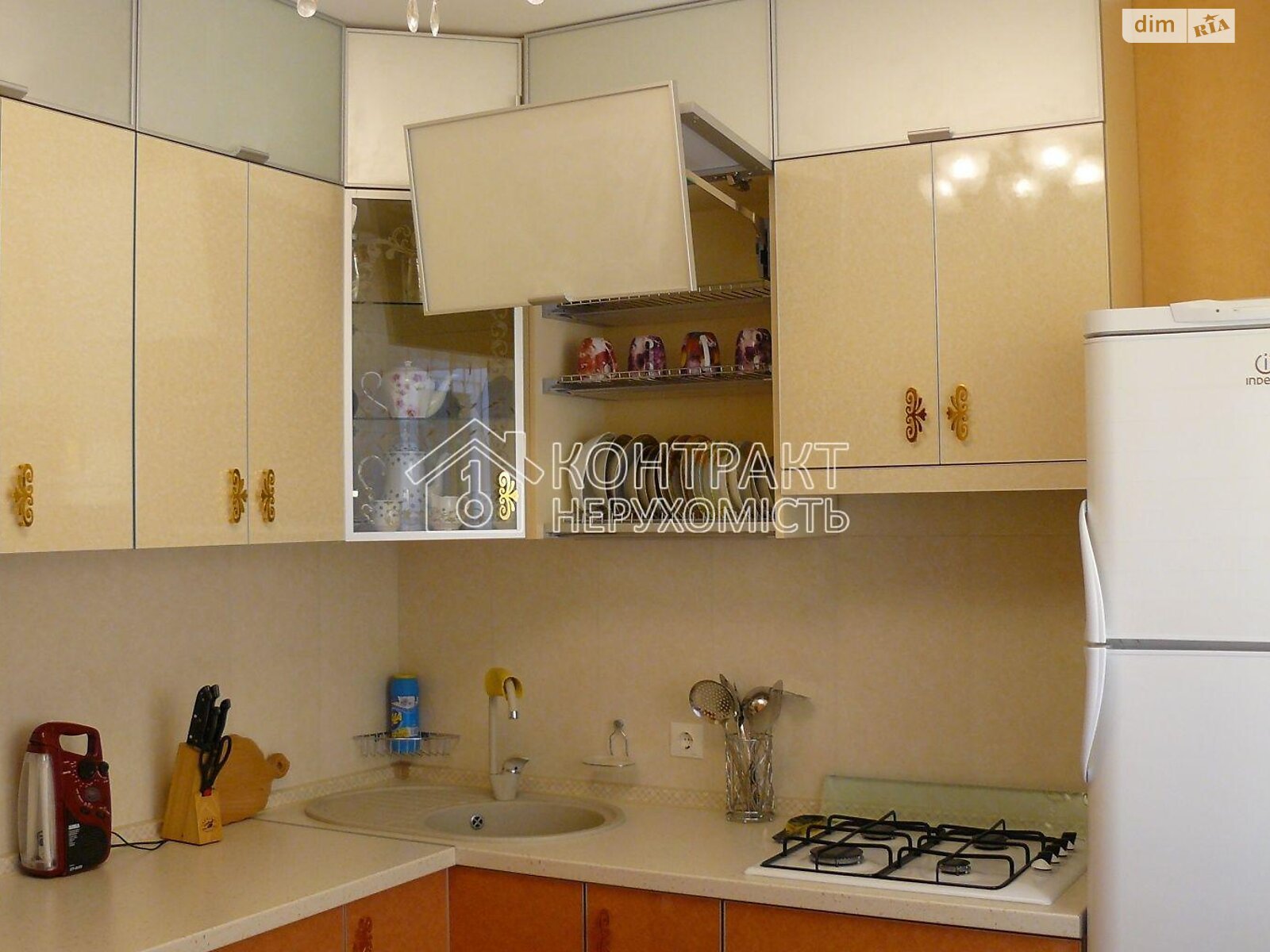 однокомнатная квартира в Харькове, район 1-ый микрорайон, на ул. Александра Олеся 7 в аренду на долгий срок помесячно фото 1 однокомнатная квартира в Харькове, район 1-ый микрорайон, на ул. Александра Олеся 7 в аренду на долгий срок помесячно фото 1