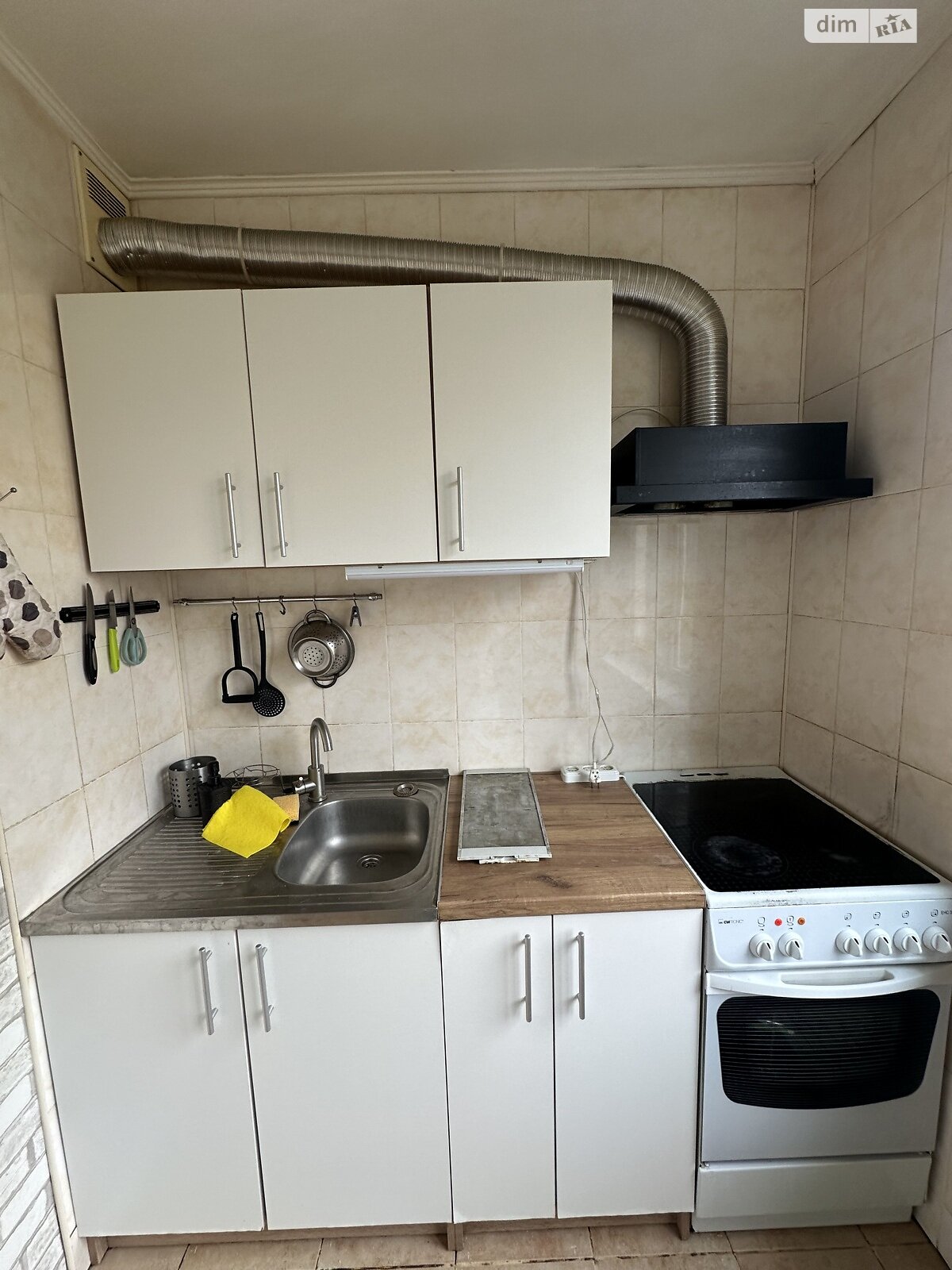 двухкомнатная квартира в Харькове, район 339-ый микрорайон, на просп. Победы 61 в аренду на долгий срок помесячно фото 1 двухкомнатная квартира в Харькове, район 339-ый микрорайон, на просп. Победы 61 в аренду на долгий срок помесячно фото 1