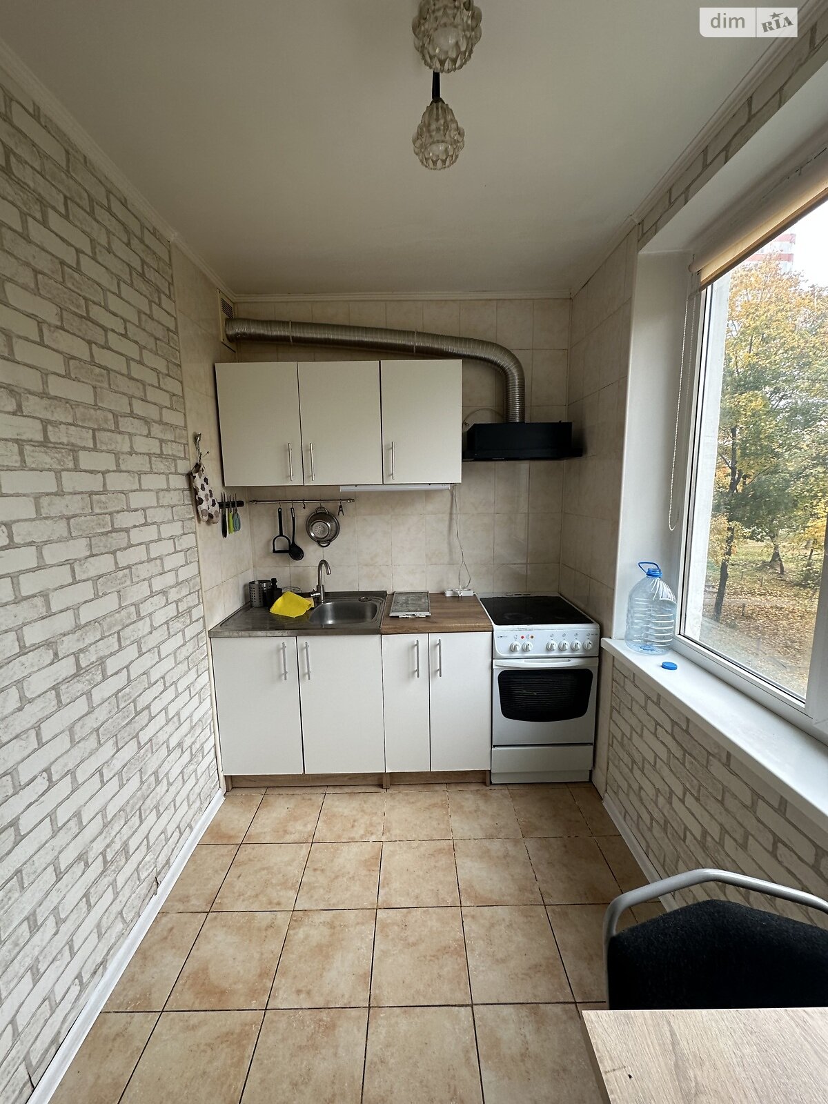 двухкомнатная квартира в Харькове, район 339-ый микрорайон, на просп. Победы 61 в аренду на долгий срок помесячно фото 1 двухкомнатная квартира в Харькове, район 339-ый микрорайон, на просп. Победы 61 в аренду на долгий срок помесячно фото 1