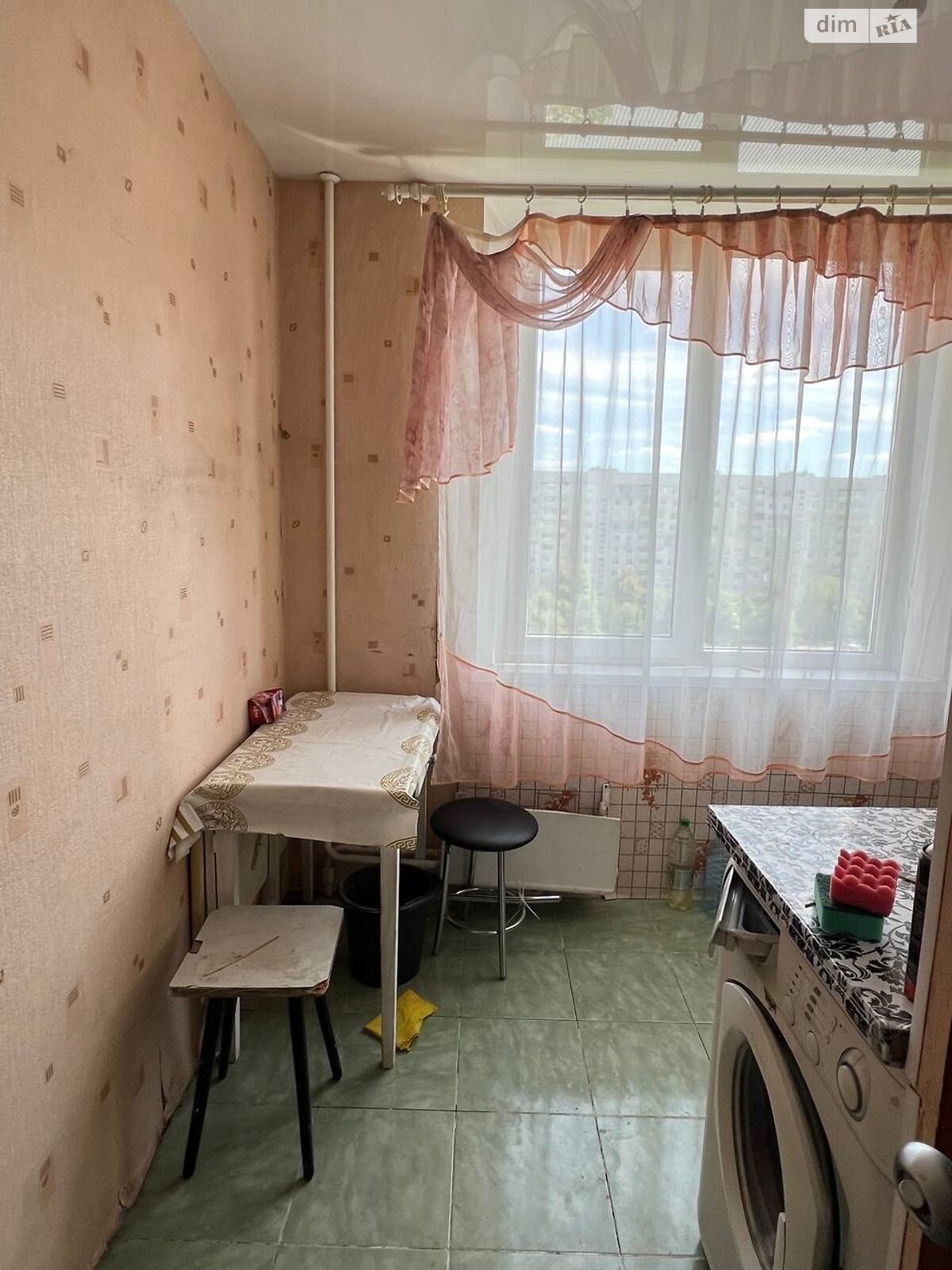 однокомнатная квартира в Харькове, район 339-ый микрорайон, на просп. Победы 61 в аренду на долгий срок помесячно фото 1