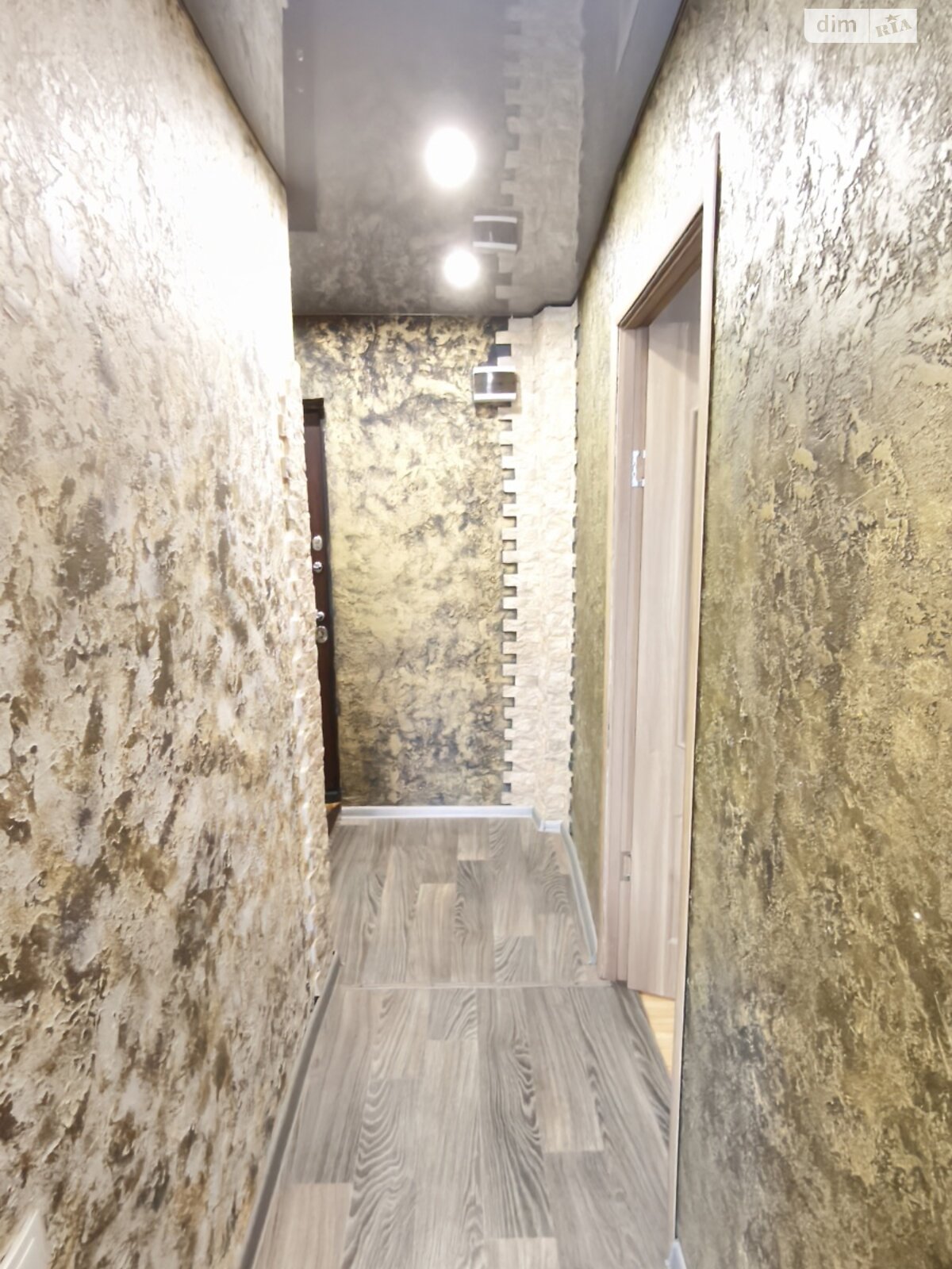 однокомнатная квартира в Харькове, район 5-ый микрорайон, на ул. Алексея Деревянко 18 в аренду на долгий срок помесячно фото 1