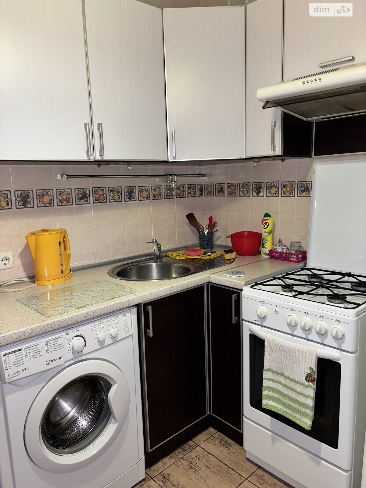 однокімнатна квартира в Харкові, район 521-ий мікрорайон, на вул. Гвардійців-Широнінців 61А в довготривалу оренду помісячно фото 1 однокімнатна квартира в Харкові, район 521-ий мікрорайон, на вул. Гвардійців-Широнінців 61А в довготривалу оренду помісячно фото 1