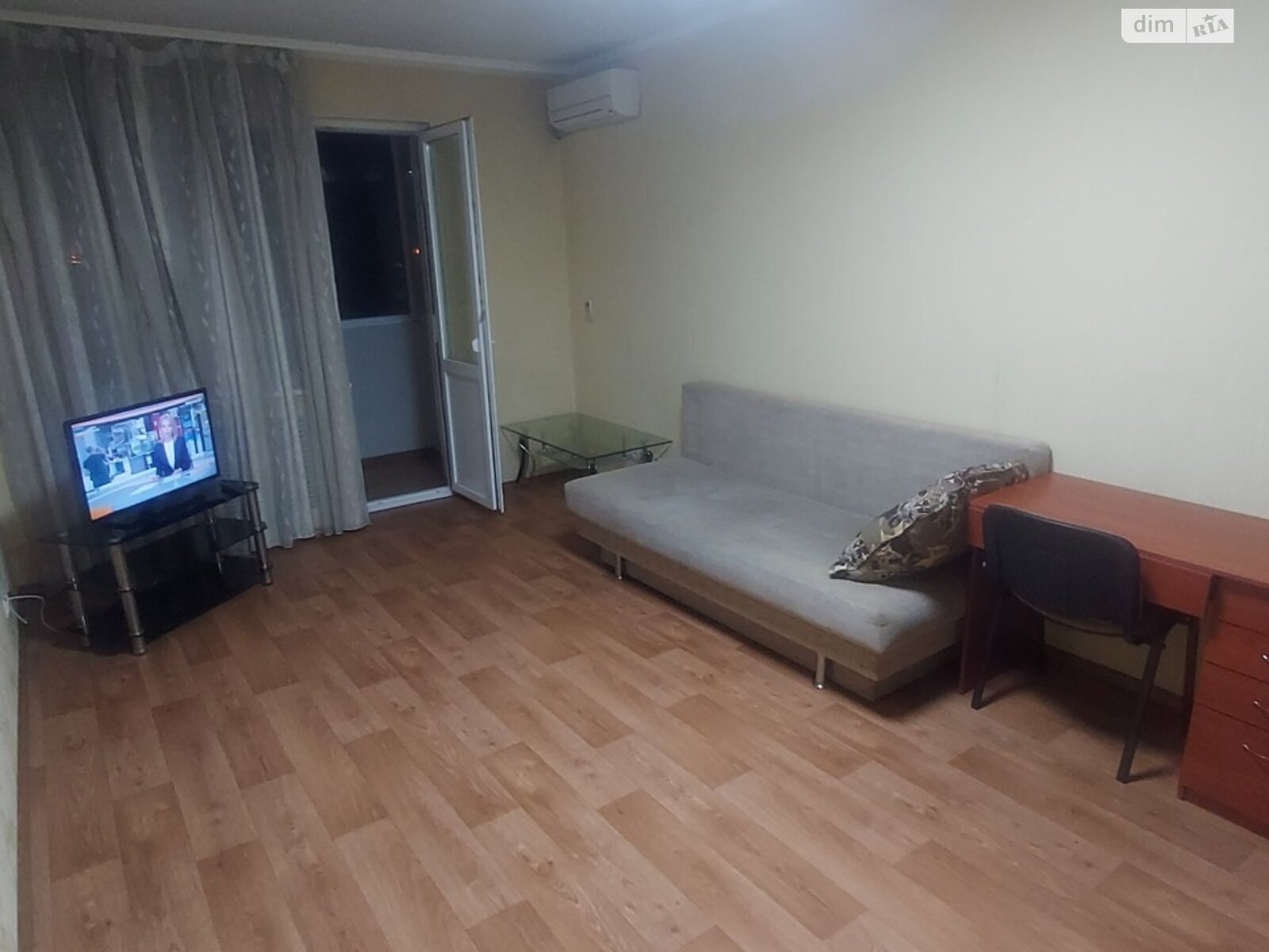 однокімнатна квартира в Харкові, район 521-ий мікрорайон, на вул. Нескорених 28 в довготривалу оренду помісячно фото 1 однокімнатна квартира в Харкові, район 521-ий мікрорайон, на вул. Нескорених 28 в довготривалу оренду помісячно фото 1