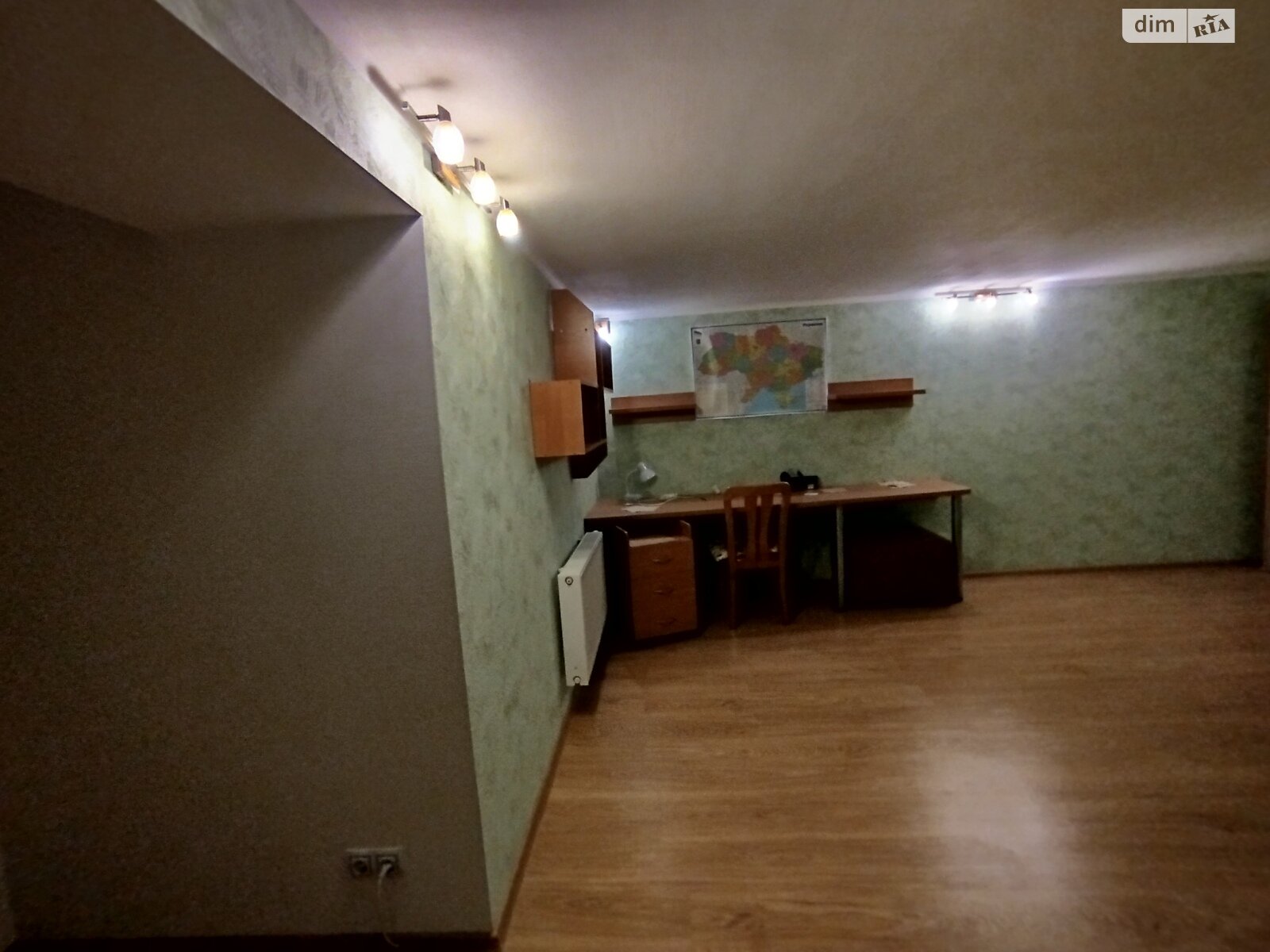 чотирикімнатна квартира в Харкові, район 521-ий мікрорайон, на вул. Нескорених 32Б в довготривалу оренду помісячно фото 1 чотирикімнатна квартира в Харкові, район 521-ий мікрорайон, на вул. Нескорених 32Б в довготривалу оренду помісячно фото 1