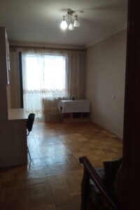 трикімнатна квартира в Харкові, район 521-ий мікрорайон, на вул. Нескорених 28 в довготривалу оренду помісячно фото 2