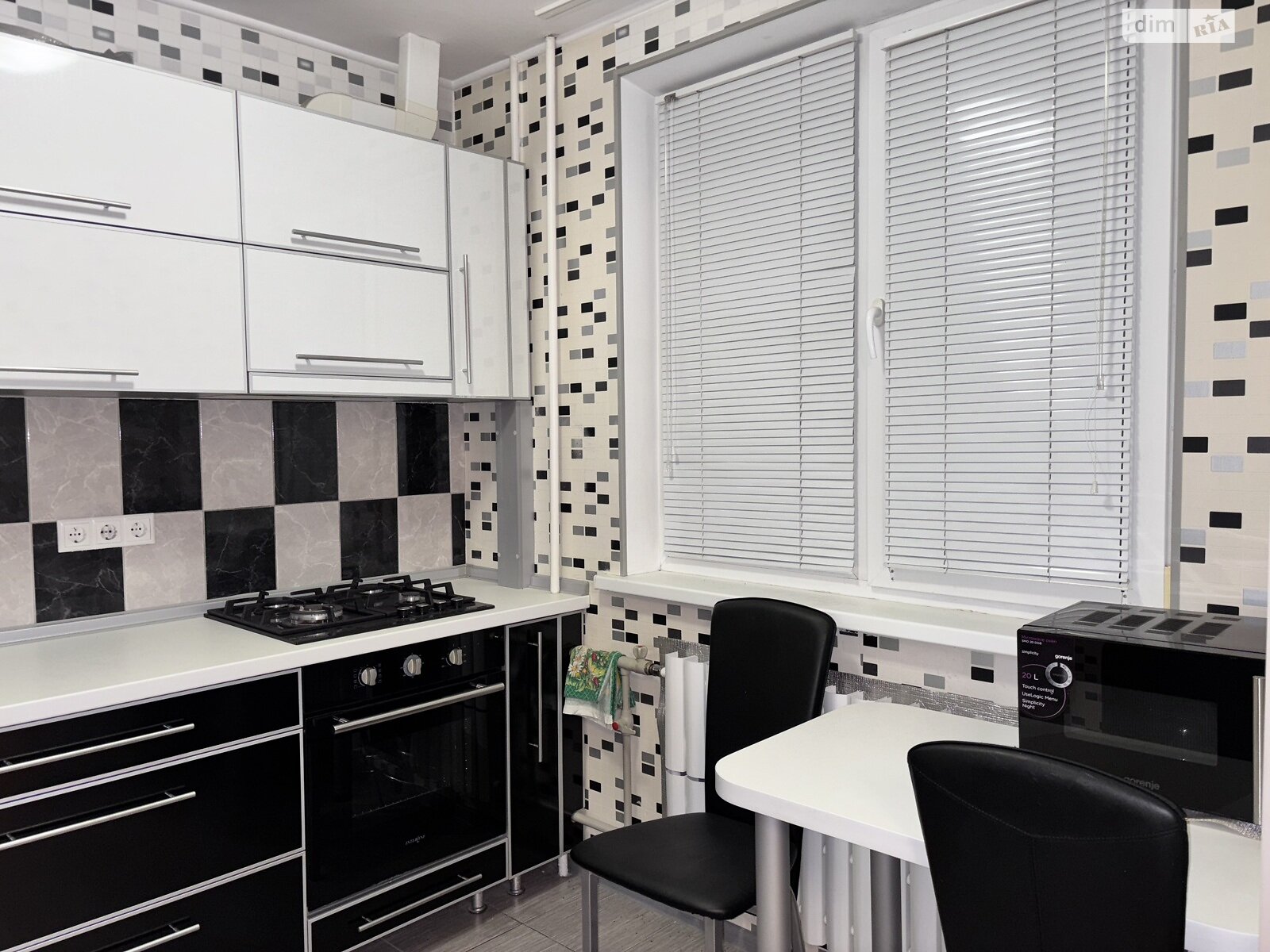 однокомнатная квартира в Харькове, район 521-ый микрорайон, на ул. Нескореных 26 в аренду на долгий срок помесячно фото 1 однокомнатная квартира в Харькове, район 521-ый микрорайон, на ул. Нескореных 26 в аренду на долгий срок помесячно фото 1