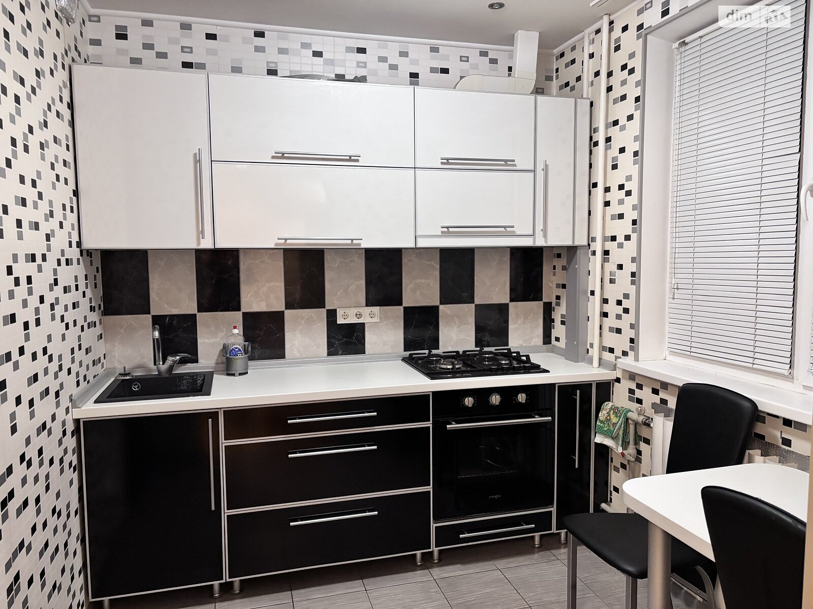 однокомнатная квартира в Харькове, район 521-ый микрорайон, на ул. Нескореных 26 в аренду на долгий срок помесячно фото 1 однокомнатная квартира в Харькове, район 521-ый микрорайон, на ул. Нескореных 26 в аренду на долгий срок помесячно фото 1