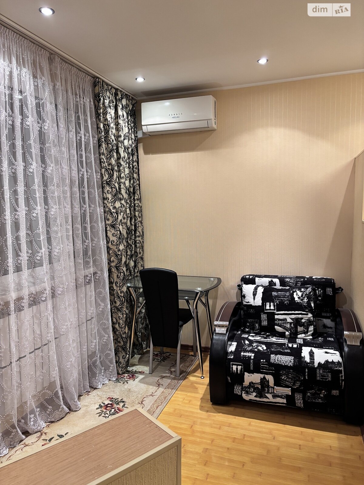 однокомнатная квартира в Харькове, район 521-ый микрорайон, на ул. Нескореных 26 в аренду на долгий срок помесячно фото 1 однокомнатная квартира в Харькове, район 521-ый микрорайон, на ул. Нескореных 26 в аренду на долгий срок помесячно фото 1