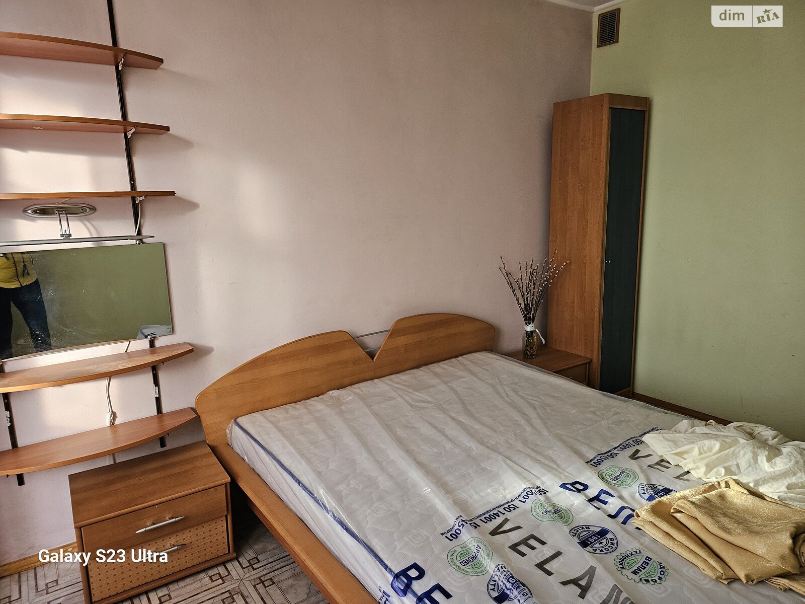 трехкомнатная квартира в Харькове, район Салтовский, на ул. Гвардейцев-Широнинцев 59 в аренду на долгий срок помесячно фото 1